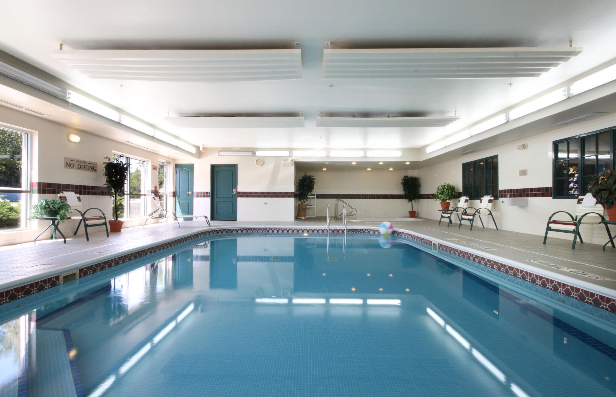 Country Inn & Suites By Radisson, Big Flats Horseheads Eksteriør billede