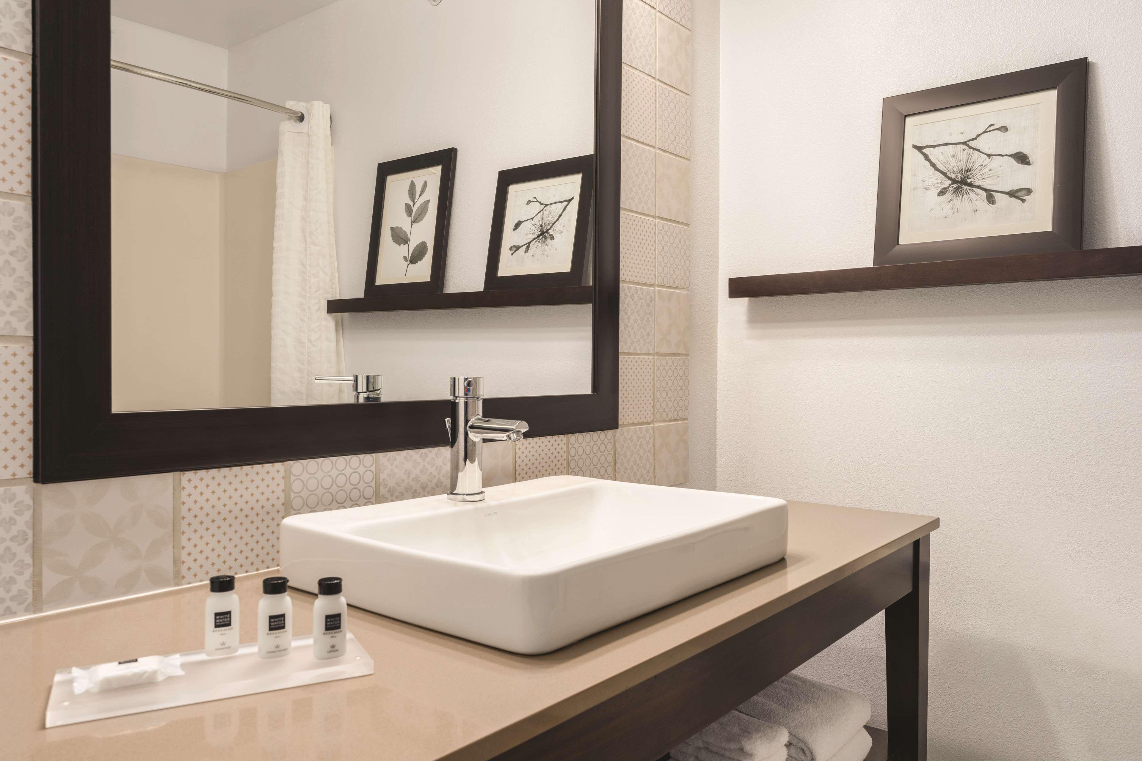 Country Inn & Suites By Radisson, Big Flats Horseheads Eksteriør billede