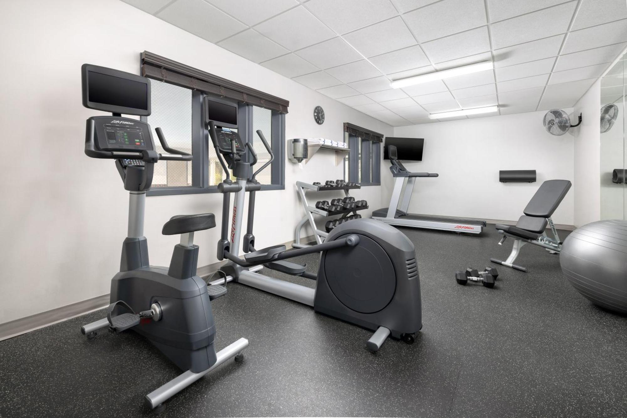 Country Inn & Suites By Radisson, Big Flats Horseheads Eksteriør billede
